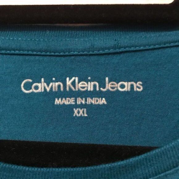 NWOT. Calvin Klein Jeans shirt - Picture 6 of 6